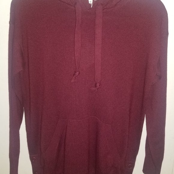 Final Price🎉Cashmere Pullover/Hooded Sweater - Size M - Picture 2 of 4
